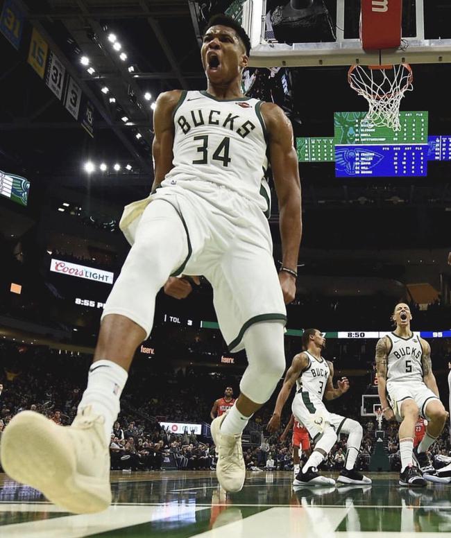 将高难连跳 将高难连跳