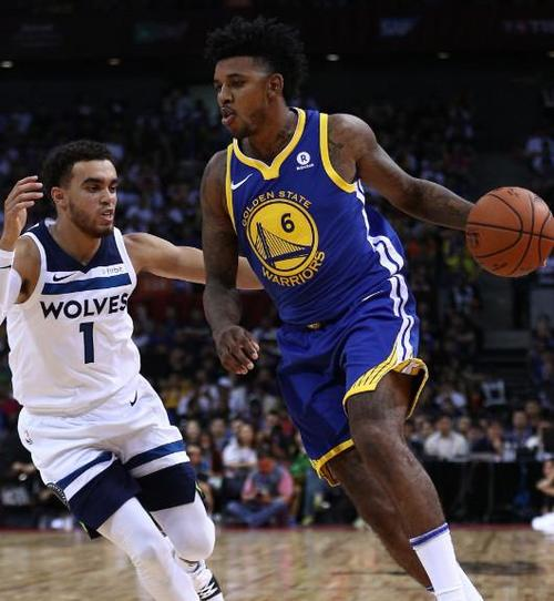 三分线外 三分线外