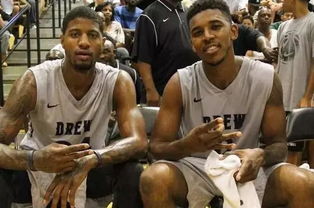 词自然融入 词自然融入