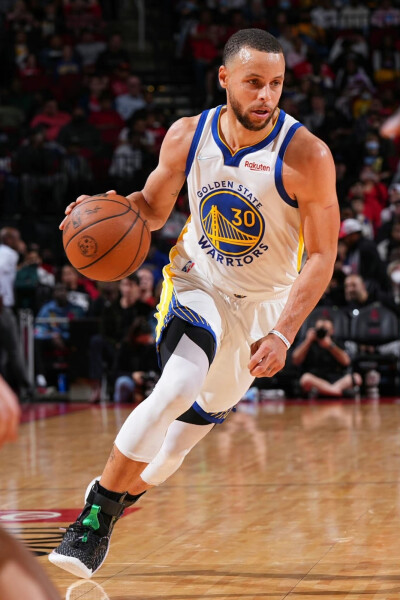 2轮狭路相 2轮狭路相